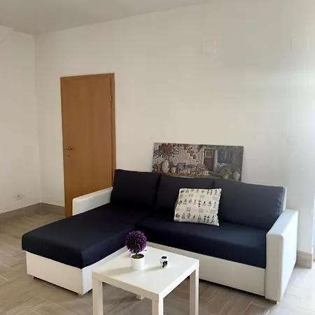 Il Giardino Degli Ulivi 2* Ρόβινι