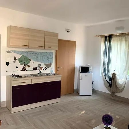 Il Giardino Degli Ulivi רוביני